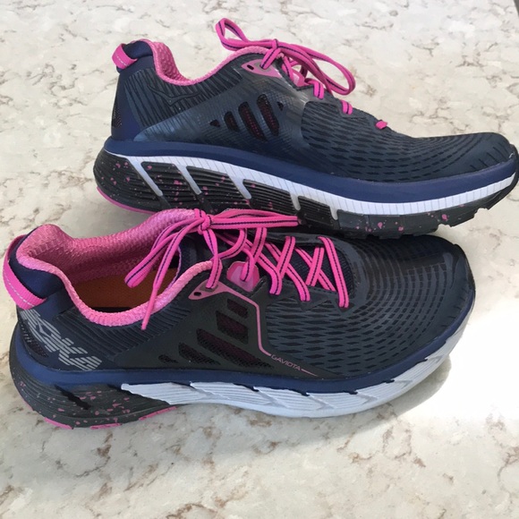 hoka one dynamic stability
